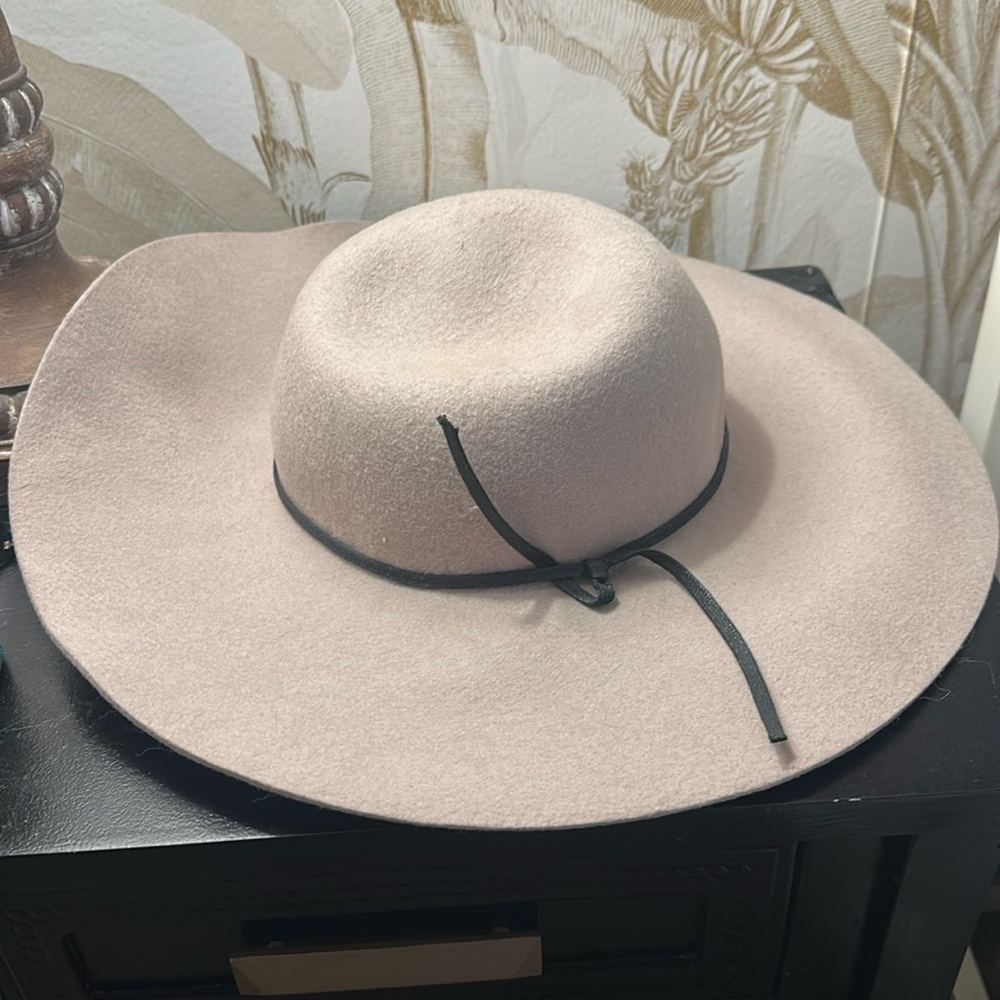Fall hat